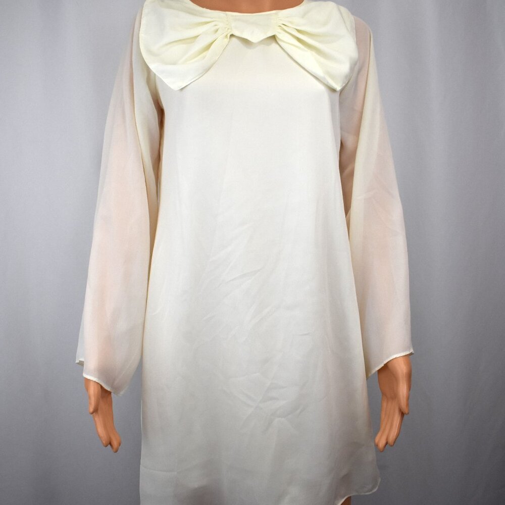 Va Va Ivory Oversized Bow Dress Sz XS Bell Sleeve Coquette Elegant Fairy Romance